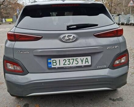 Серый Хендай Kona Electric, объемом двигателя 0 л и пробегом 87 тыс. км за 15200 $, фото 39 на Automoto.ua