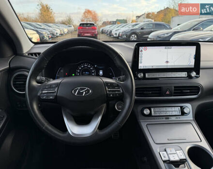 Серый Хендай Kona Electric, объемом двигателя 0 л и пробегом 36 тыс. км за 20700 $, фото 43 на Automoto.ua