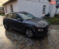 Серый Хендай Kona Electric, объемом двигателя 0 л и пробегом 121 тыс. км за 16000 $, фото 1 на Automoto.ua