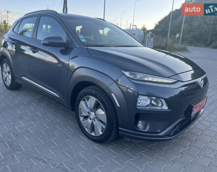 Сірий Хендай Kona Electric, об'ємом двигуна 0 л та пробігом 31 тис. км за 15500 $, фото 53 на Automoto.ua