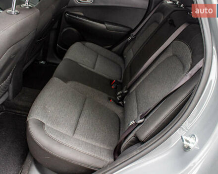 Сірий Хендай Kona Electric, об'ємом двигуна 0 л та пробігом 26 тис. км за 16300 $, фото 78 на Automoto.ua