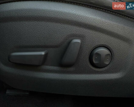 Серый Хендай Kona Electric, объемом двигателя 0 л и пробегом 36 тыс. км за 20700 $, фото 40 на Automoto.ua