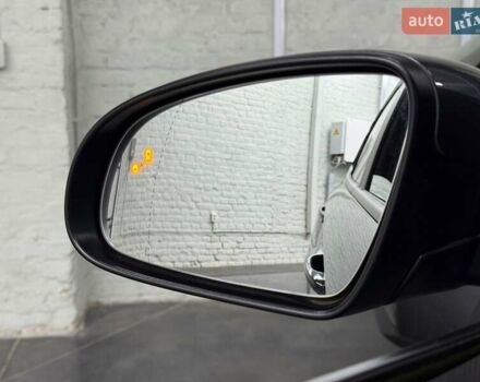 Сірий Хендай Kona Electric, об'ємом двигуна 0 л та пробігом 71 тис. км за 18465 $, фото 6 на Automoto.ua