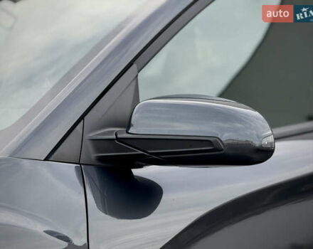 Серый Хендай Kona Electric, объемом двигателя 0 л и пробегом 87 тыс. км за 19552 $, фото 12 на Automoto.ua