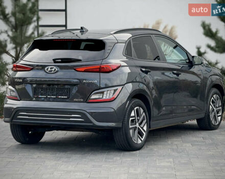 Серый Хендай Kona Electric, объемом двигателя 0 л и пробегом 87 тыс. км за 19552 $, фото 5 на Automoto.ua