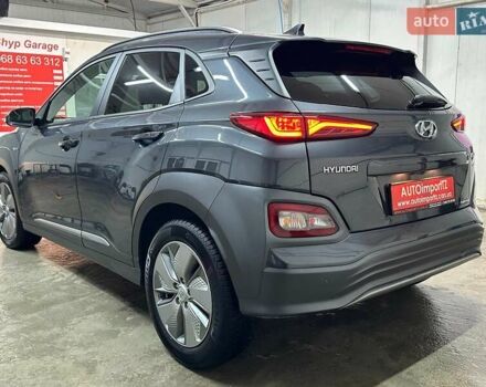 Серый Хендай Kona Electric, объемом двигателя 0 л и пробегом 65 тыс. км за 19900 $, фото 23 на Automoto.ua