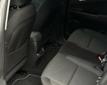 Серый Хендай Kona Electric, объемом двигателя 0 л и пробегом 63 тыс. км за 18450 $, фото 33 на Automoto.ua