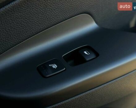 Сірий Хендай Kona Electric, об'ємом двигуна 0 л та пробігом 83 тис. км за 19900 $, фото 20 на Automoto.ua