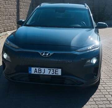 Сірий Хендай Kona Electric, об'ємом двигуна 0 л та пробігом 134 тис. км за 17800 $, фото 10 на Automoto.ua