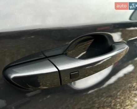 Серый Хендай Kona Electric, объемом двигателя 0 л и пробегом 65 тыс. км за 19900 $, фото 34 на Automoto.ua