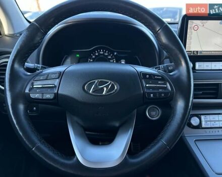 Сірий Хендай Kona Electric, об'ємом двигуна 0 л та пробігом 83 тис. км за 19900 $, фото 50 на Automoto.ua
