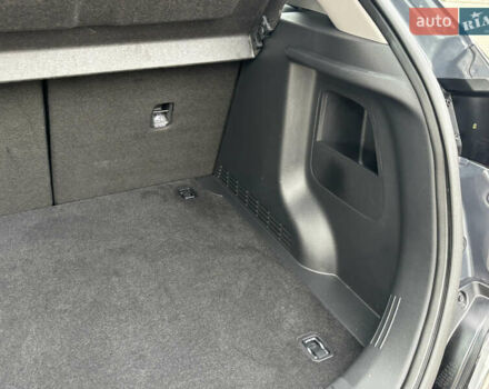 Сірий Хендай Kona Electric, об'ємом двигуна 0 л та пробігом 52 тис. км за 16450 $, фото 54 на Automoto.ua