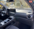 Серый Хендай Kona Electric, объемом двигателя 0 л и пробегом 48 тыс. км за 17390 $, фото 22 на Automoto.ua