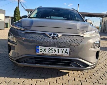 Серый Хендай Kona Electric, объемом двигателя 0 л и пробегом 45 тыс. км за 15999 $, фото 21 на Automoto.ua