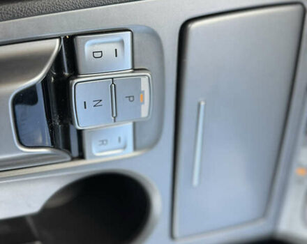 Серый Хендай Kona Electric, объемом двигателя 0 л и пробегом 77 тыс. км за 15999 $, фото 50 на Automoto.ua