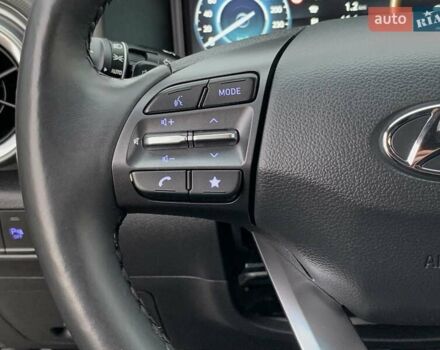 Сірий Хендай Kona Electric, об'ємом двигуна 0 л та пробігом 47 тис. км за 17355 $, фото 45 на Automoto.ua