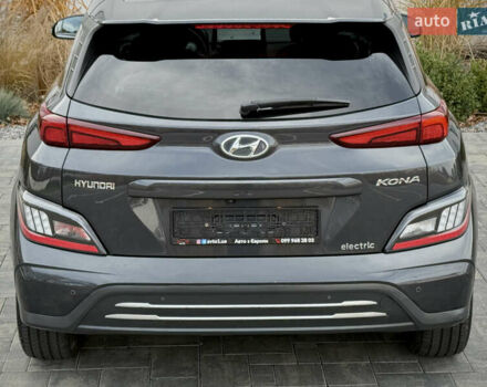 Серый Хендай Kona Electric, объемом двигателя 0 л и пробегом 87 тыс. км за 19552 $, фото 41 на Automoto.ua