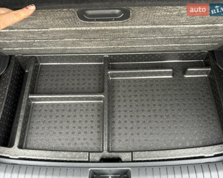 Сірий Хендай Kona Electric, об'ємом двигуна 0 л та пробігом 52 тис. км за 16450 $, фото 55 на Automoto.ua