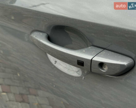 Серый Хендай Kona Electric, объемом двигателя 0 л и пробегом 65 тыс. км за 17999 $, фото 19 на Automoto.ua