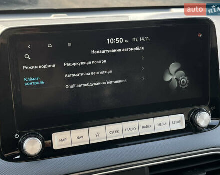 Серый Хендай Kona Electric, объемом двигателя 0 л и пробегом 72 тыс. км за 20154 $, фото 68 на Automoto.ua