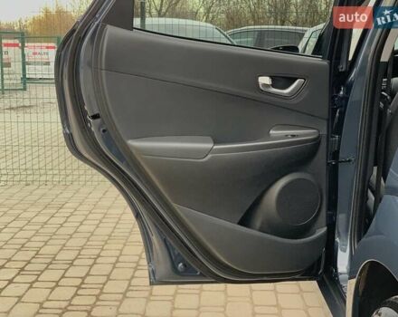 Сірий Хендай Kona Electric, об'ємом двигуна 0 л та пробігом 47 тис. км за 17355 $, фото 29 на Automoto.ua