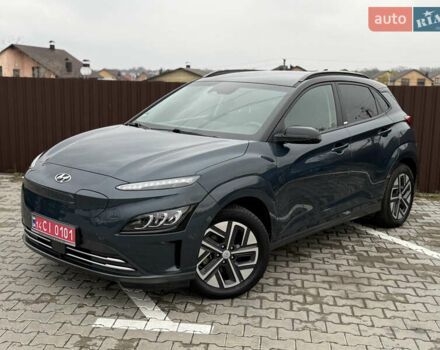 Сірий Хендай Kona Electric, об'ємом двигуна 0 л та пробігом 37 тис. км за 18100 $, фото 2 на Automoto.ua