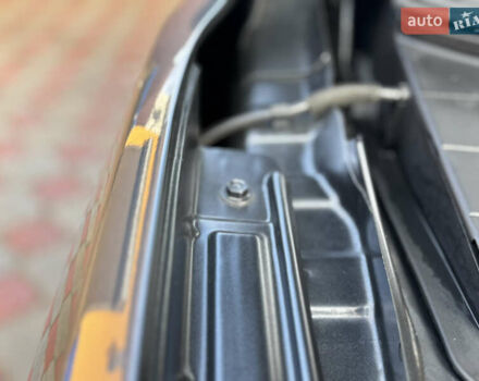 Серый Хендай Kona Electric, объемом двигателя 0 л и пробегом 77 тыс. км за 15999 $, фото 42 на Automoto.ua