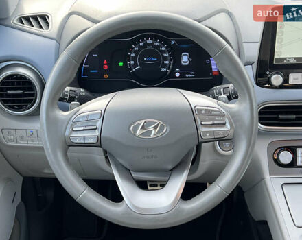 Серый Хендай Kona Electric, объемом двигателя 0 л и пробегом 72 тыс. км за 20154 $, фото 53 на Automoto.ua