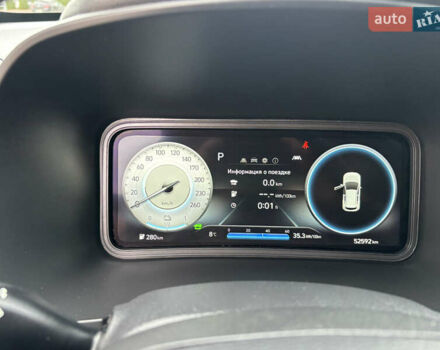 Сірий Хендай Kona Electric, об'ємом двигуна 0 л та пробігом 52 тис. км за 16450 $, фото 32 на Automoto.ua