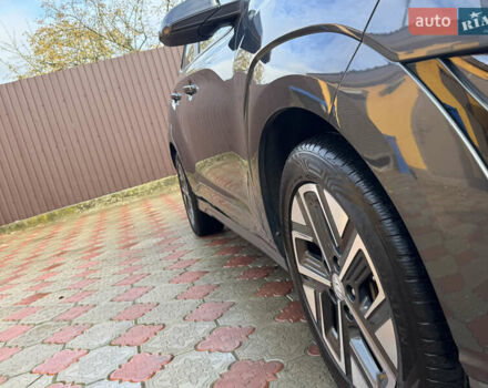 Серый Хендай Kona Electric, объемом двигателя 0 л и пробегом 77 тыс. км за 15999 $, фото 44 на Automoto.ua