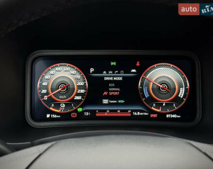 Серый Хендай Kona Electric, объемом двигателя 0 л и пробегом 87 тыс. км за 19552 $, фото 102 на Automoto.ua