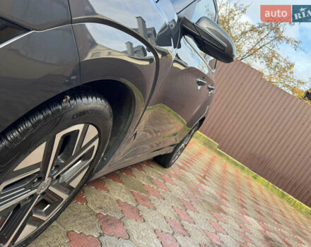 Серый Хендай Kona Electric, объемом двигателя 0 л и пробегом 77 тыс. км за 15999 $, фото 45 на Automoto.ua