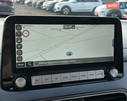 Серый Хендай Kona Electric, объемом двигателя 0 л и пробегом 72 тыс. км за 20154 $, фото 63 на Automoto.ua