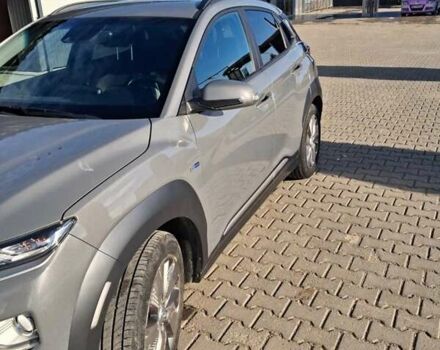 Серый Хендай Kona Electric, объемом двигателя 0 л и пробегом 45 тыс. км за 15999 $, фото 28 на Automoto.ua