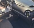 Серый Хендай Kona Electric, объемом двигателя 0 л и пробегом 45 тыс. км за 15999 $, фото 29 на Automoto.ua