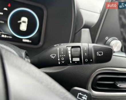 Сірий Хендай Kona Electric, об'ємом двигуна 0 л та пробігом 52 тис. км за 16450 $, фото 37 на Automoto.ua