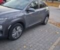 Серый Хендай Kona Electric, объемом двигателя 0 л и пробегом 45 тыс. км за 15999 $, фото 6 на Automoto.ua
