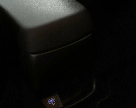 Серый Хендай Kona Electric, объемом двигателя 0 л и пробегом 63 тыс. км за 17900 $, фото 31 на Automoto.ua