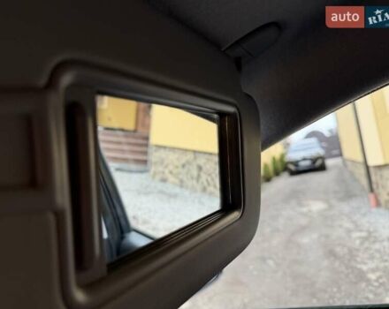 Серый Хендай Kona Electric, объемом двигателя 0 л и пробегом 89 тыс. км за 17950 $, фото 66 на Automoto.ua