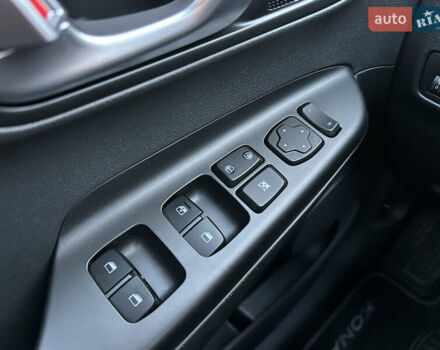 Сірий Хендай Kona Electric, об'ємом двигуна 0 л та пробігом 23 тис. км за 17900 $, фото 25 на Automoto.ua