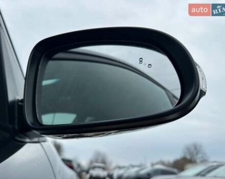 Серый Хендай Kona Electric, объемом двигателя 0 л и пробегом 65 тыс. км за 19900 $, фото 33 на Automoto.ua