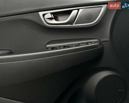 Серый Хендай Kona Electric, объемом двигателя 0 л и пробегом 65 тыс. км за 19900 $, фото 39 на Automoto.ua