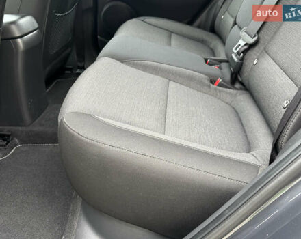 Сірий Хендай Kona Electric, об'ємом двигуна 0 л та пробігом 52 тис. км за 16450 $, фото 48 на Automoto.ua