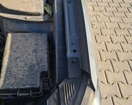 Серый Хендай Kona Electric, объемом двигателя 0 л и пробегом 45 тыс. км за 15999 $, фото 23 на Automoto.ua