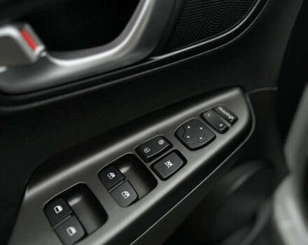 Серый Хендай Kona Electric, объемом двигателя 0 л и пробегом 63 тыс. км за 17900 $, фото 17 на Automoto.ua