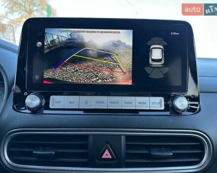 Сірий Хендай Kona Electric, об'ємом двигуна 0 л та пробігом 83 тис. км за 19900 $, фото 65 на Automoto.ua