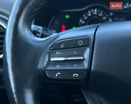 Сірий Хендай Kona Electric, об'ємом двигуна 0 л та пробігом 83 тис. км за 19900 $, фото 51 на Automoto.ua