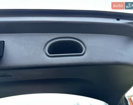 Сірий Хендай Kona Electric, об'ємом двигуна 0 л та пробігом 23 тис. км за 17900 $, фото 15 на Automoto.ua