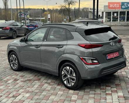 Серый Хендай Kona Electric, объемом двигателя 0 л и пробегом 65 тыс. км за 17999 $, фото 7 на Automoto.ua