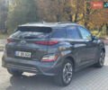 Серый Хендай Kona Electric, объемом двигателя 0 л и пробегом 48 тыс. км за 17390 $, фото 5 на Automoto.ua